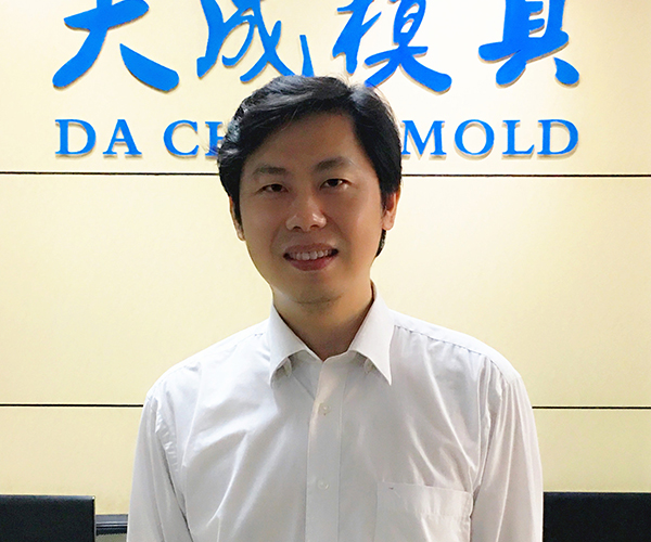 高級講師  陳建明